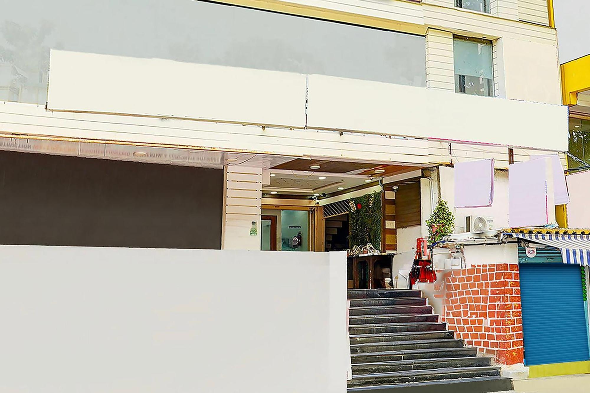 Super Townhouse Mg Road Near Commercial Street Bengaluru Kültér fotó